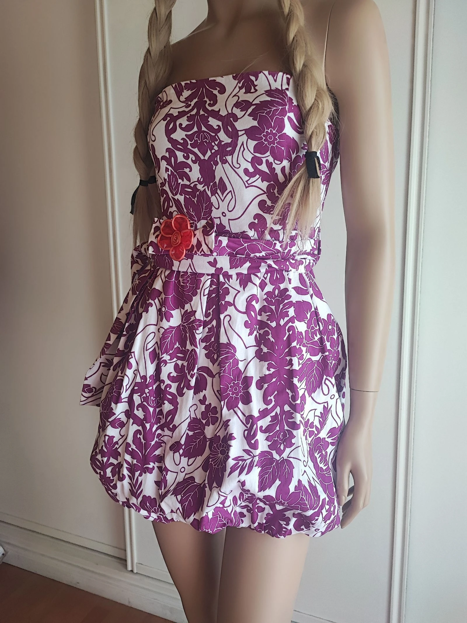 Vestido globo nuevo. Talla L